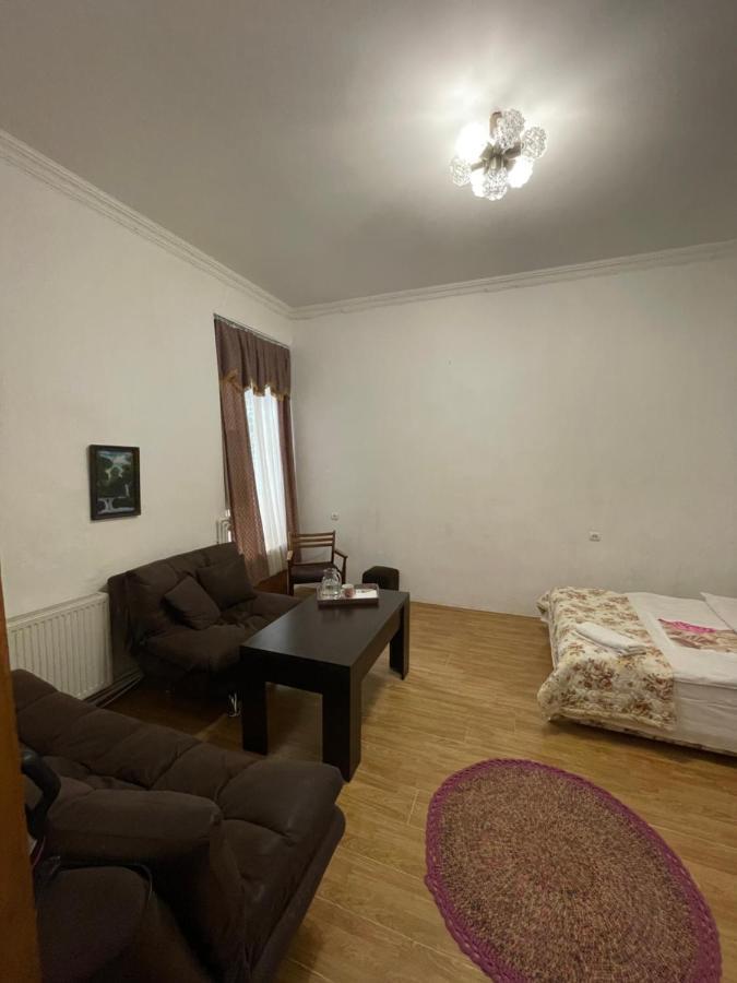 Leila Apartment Tiflis Exterior foto